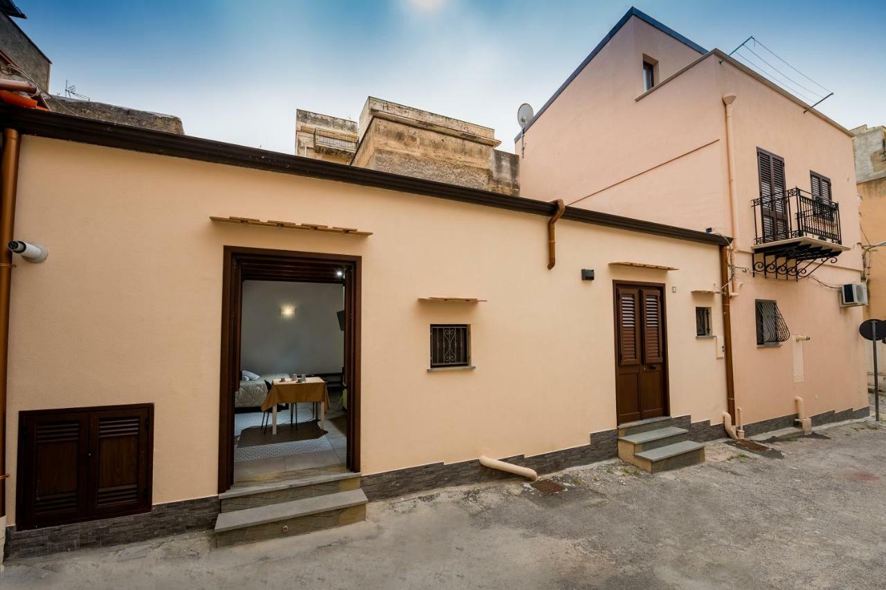 Il Cortile Appartement Castellammare del Golfo Buitenkant foto